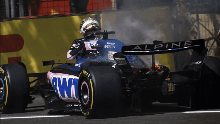 Le moteur de l'Alpine de Gasly prend feu lors des EL1 du GP d'Azerbaïdjan