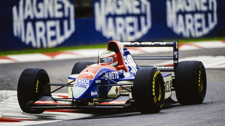 Marco Apicella au volant de la Jordan 193-Hart lors du Grand Prix d'Italie 1993 à Monza