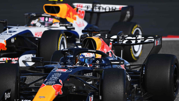 Voiture de Formule 1 en action lors des essais de pré-saison 2026 à Bahreïn