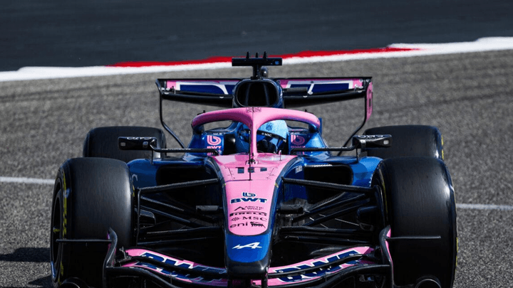 Pierre Gasly dans le cockpit de sa monoplace Alpine de Formule 1