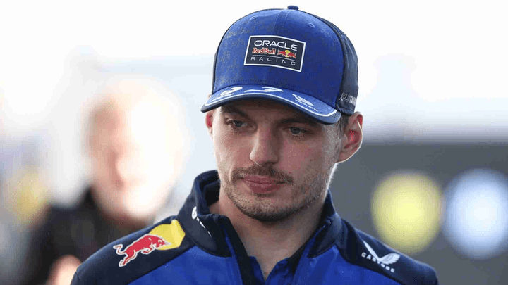 Max Verstappen pensif au Japon