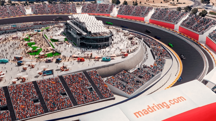 Vue aérienne du circuit de Zandvoort avec tribunes bondées et paddock central